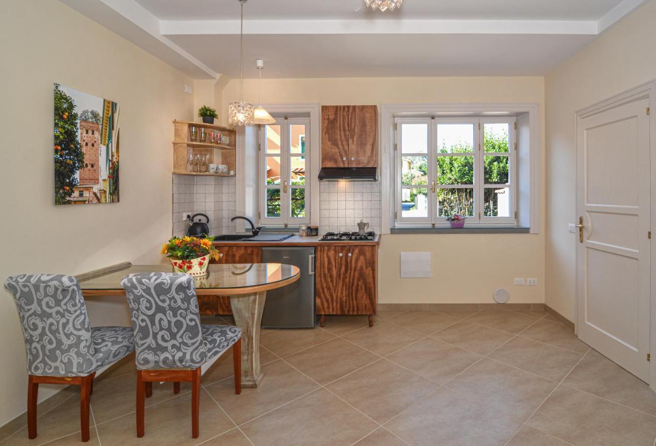 B&B Il Giardino Dei Poeti And Apartaments Lucca Dış mekan fotoğraf
