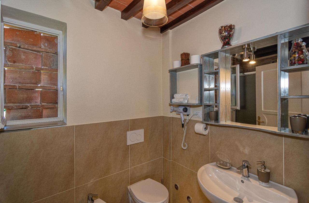 B&B Il Giardino Dei Poeti And Apartaments Lucca Dış mekan fotoğraf