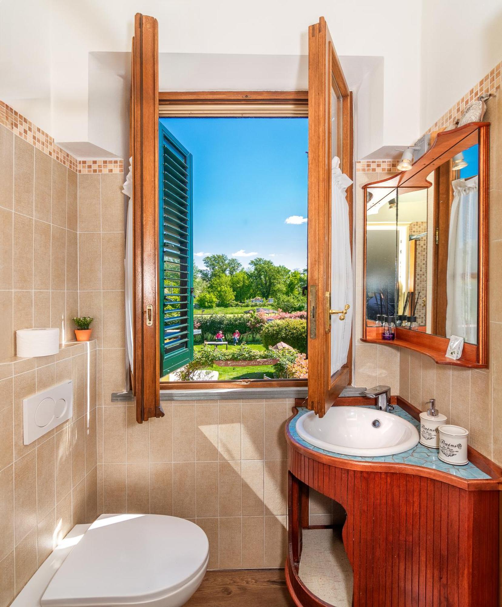 B&B Il Giardino Dei Poeti And Apartaments Lucca Dış mekan fotoğraf