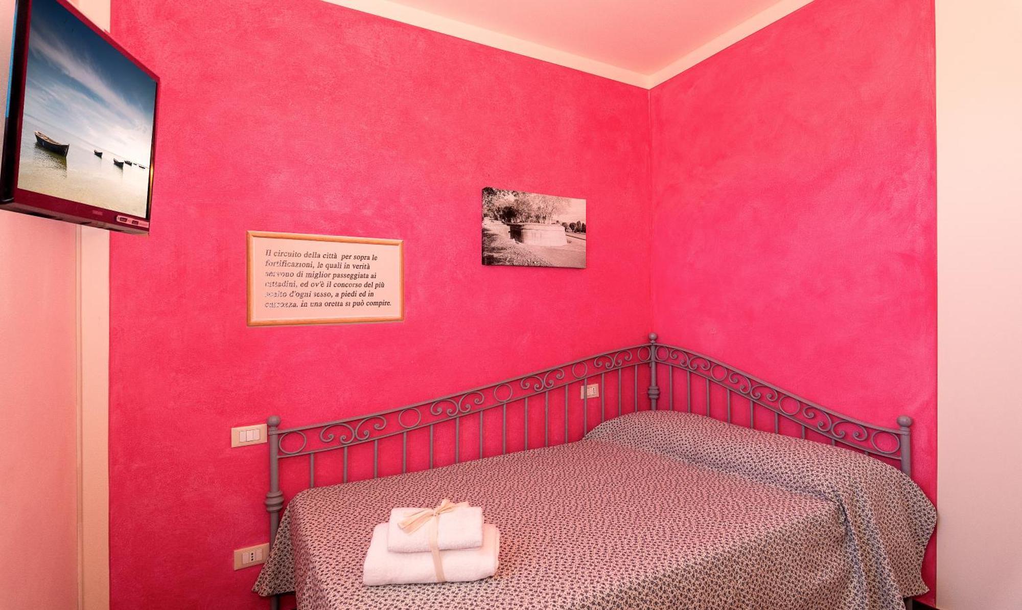 B&B Il Giardino Dei Poeti And Apartaments Lucca Dış mekan fotoğraf