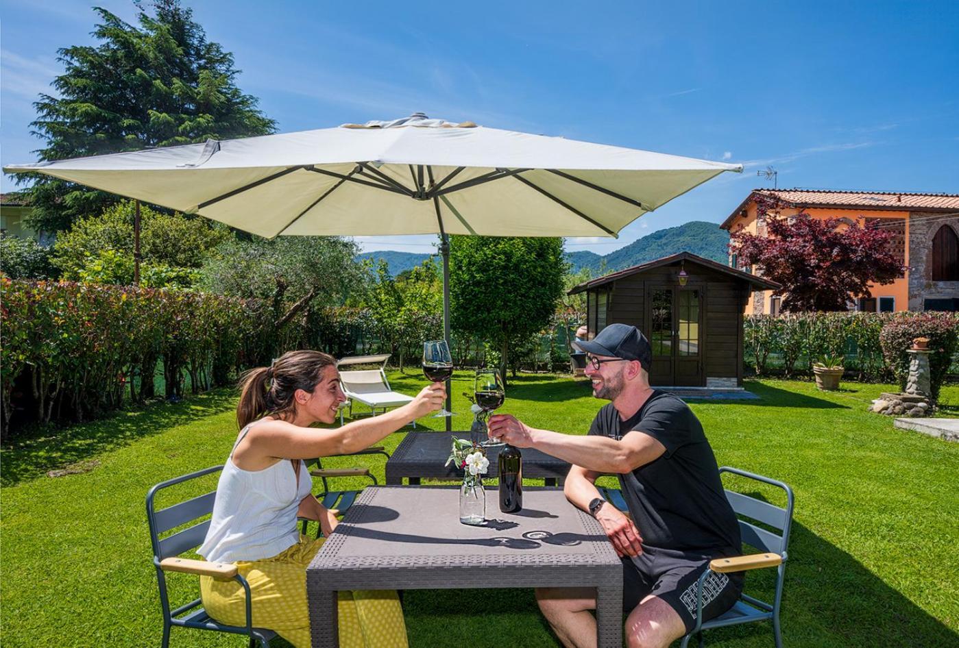 B&B Il Giardino Dei Poeti And Apartaments Lucca Dış mekan fotoğraf
